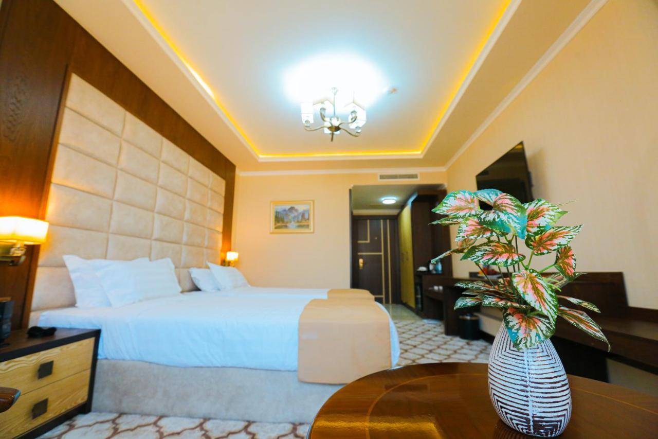 Royal Grand Hotel, Turkistan Kültér fotó