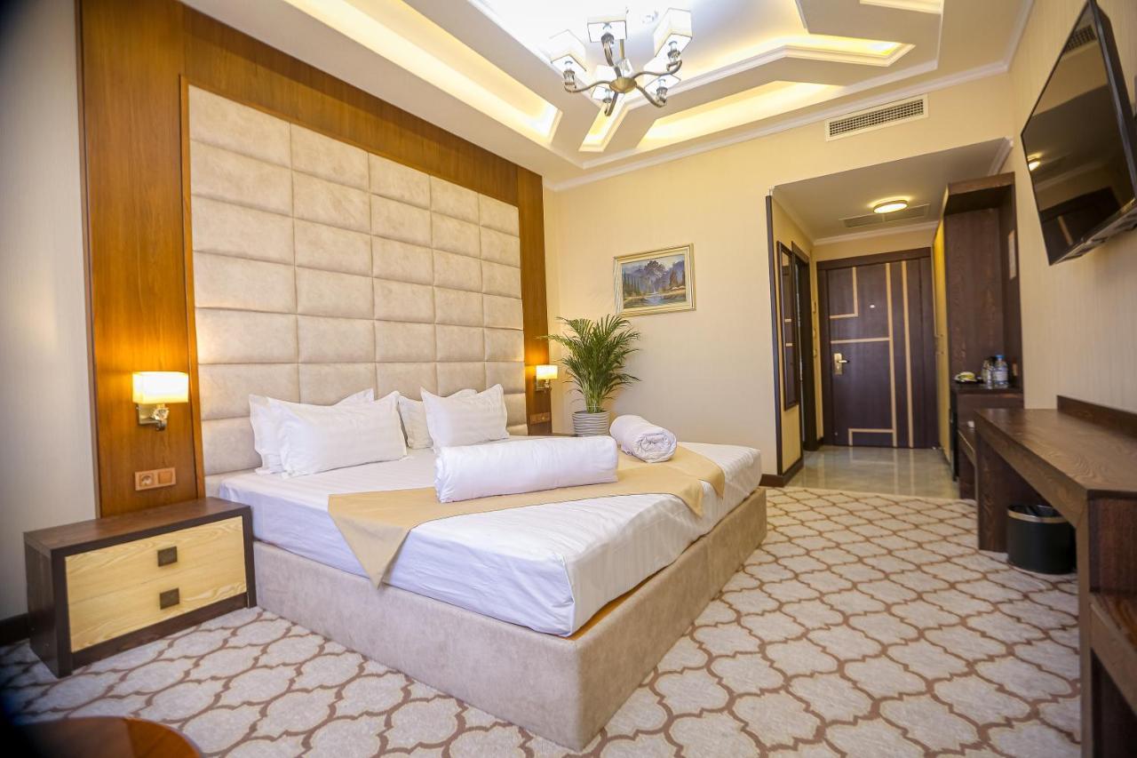 Royal Grand Hotel, Turkistan Kültér fotó
