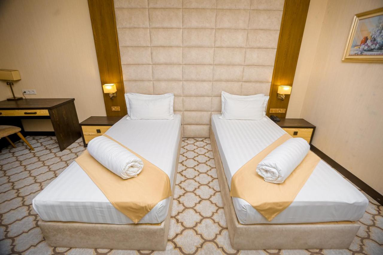 Royal Grand Hotel, Turkistan Kültér fotó