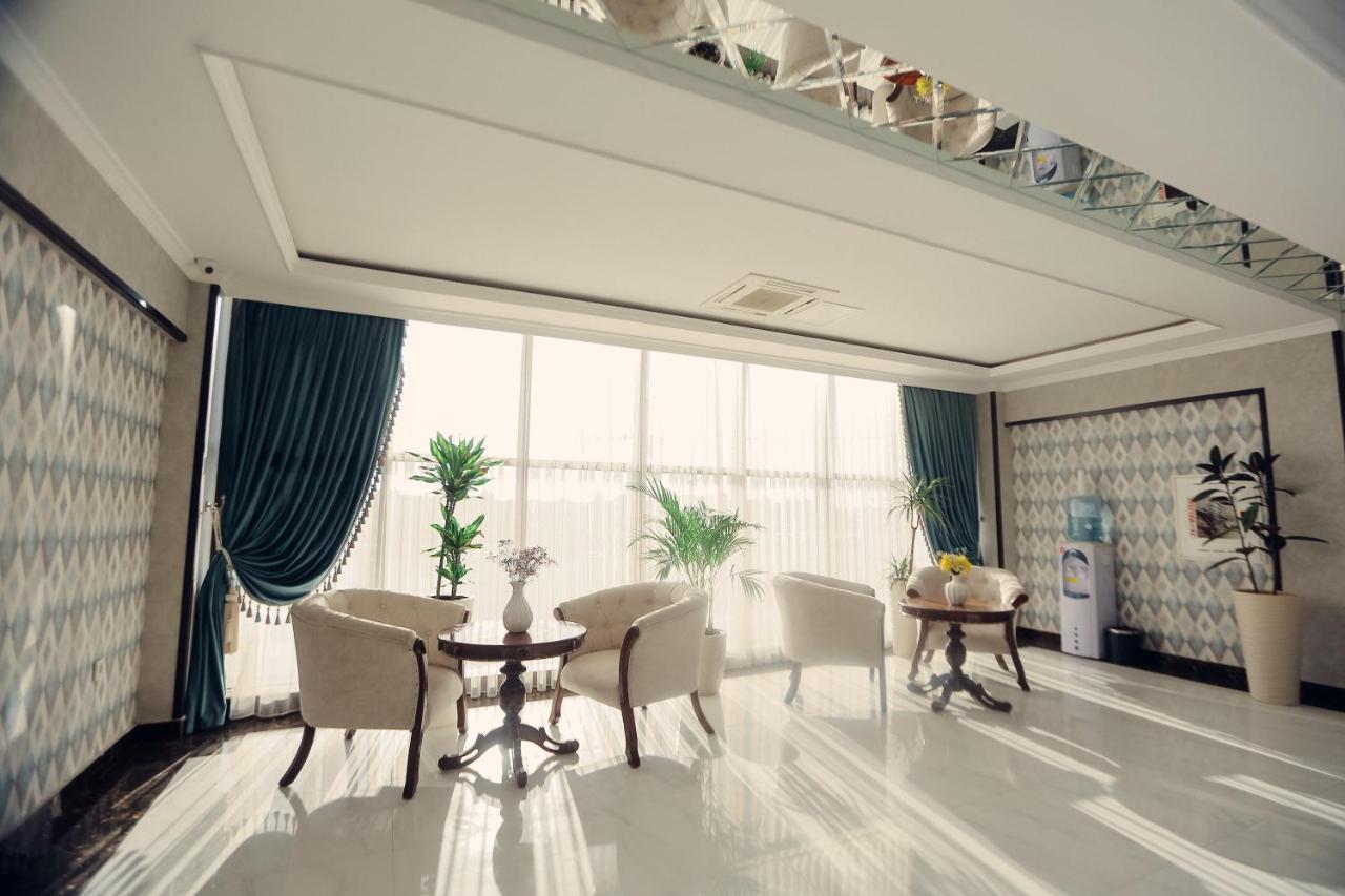 Royal Grand Hotel, Turkistan Kültér fotó